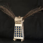 Neely Schaap - 'Open your window and fly!', keramisch assemblage, 98x16x136 cm